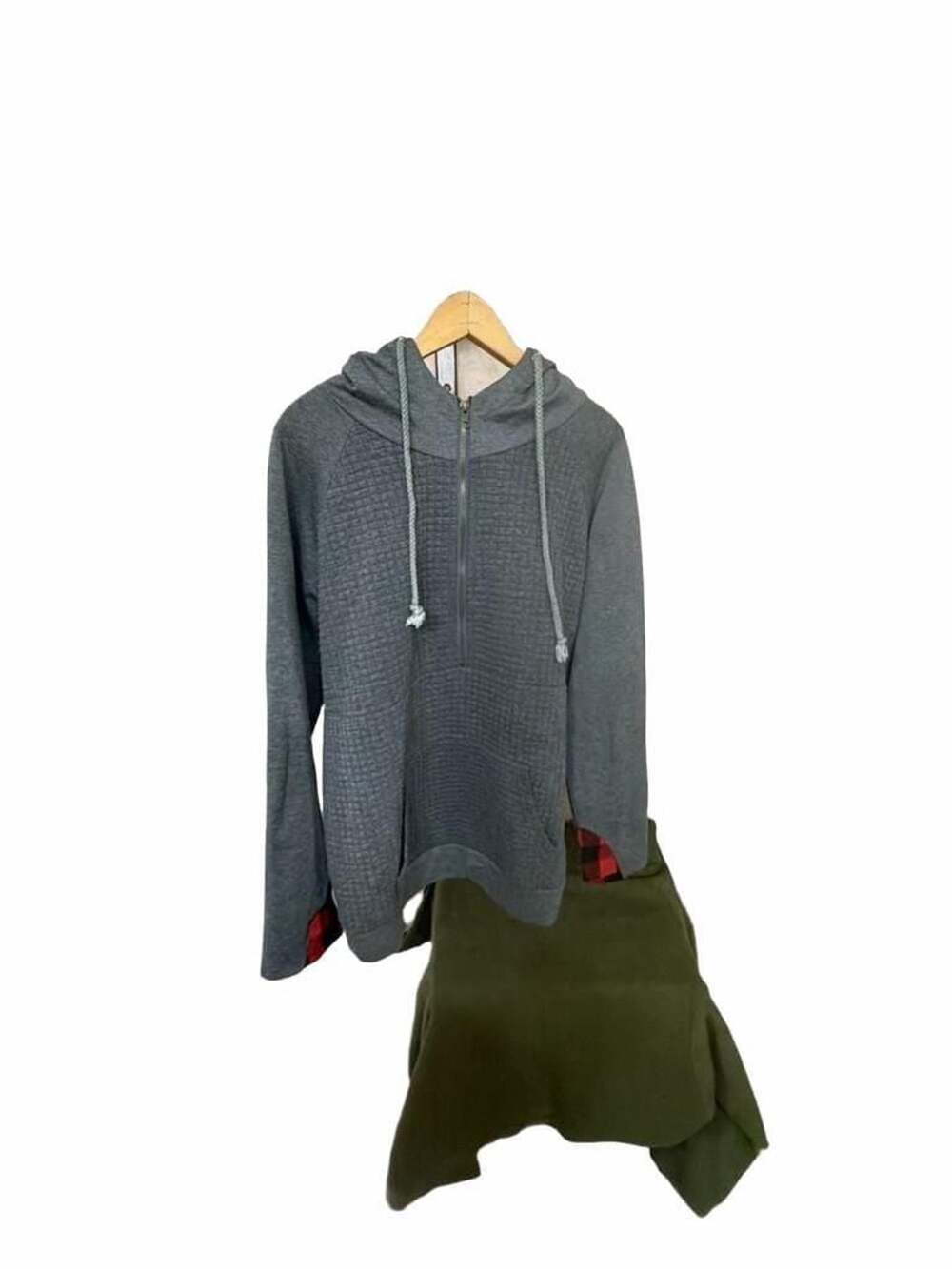 Rogue Men's Quilted Waffle Knit Pullover Hoodie with Buffalo Plaid Accents XXL